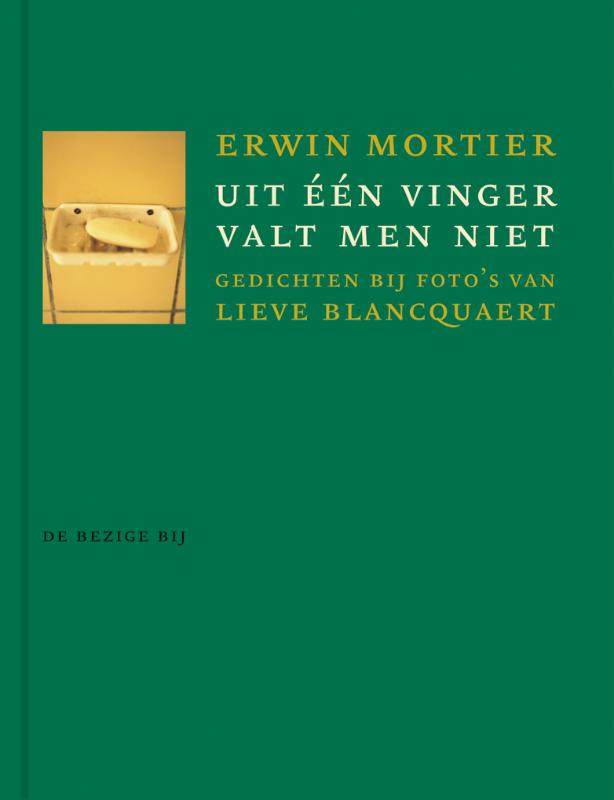 Uit een vinger valt men niet 