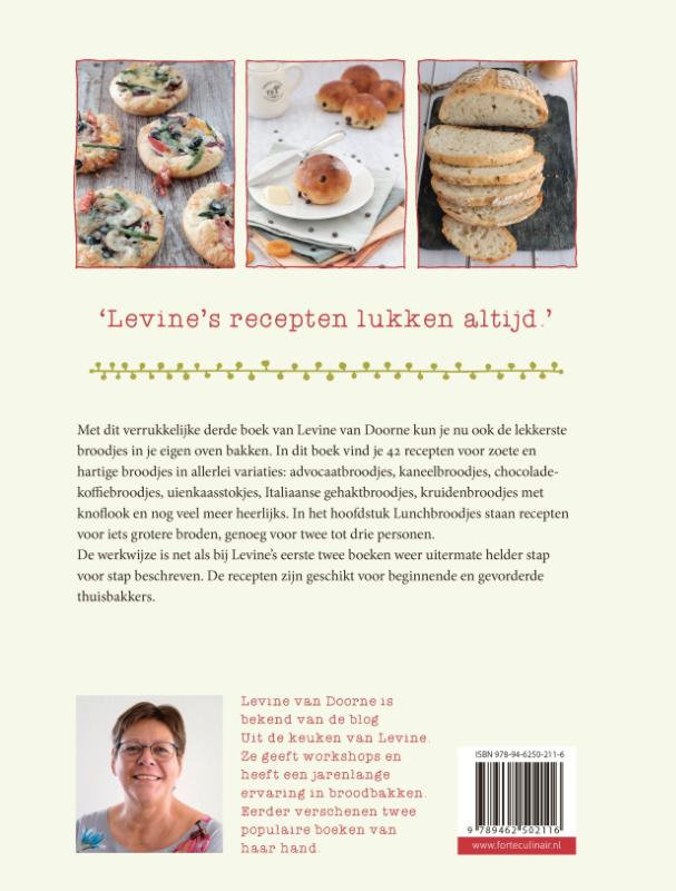 Broodjes uit eigen oven & hartig